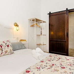 Habitación con Cama Queen Adaptada para Discapacitados